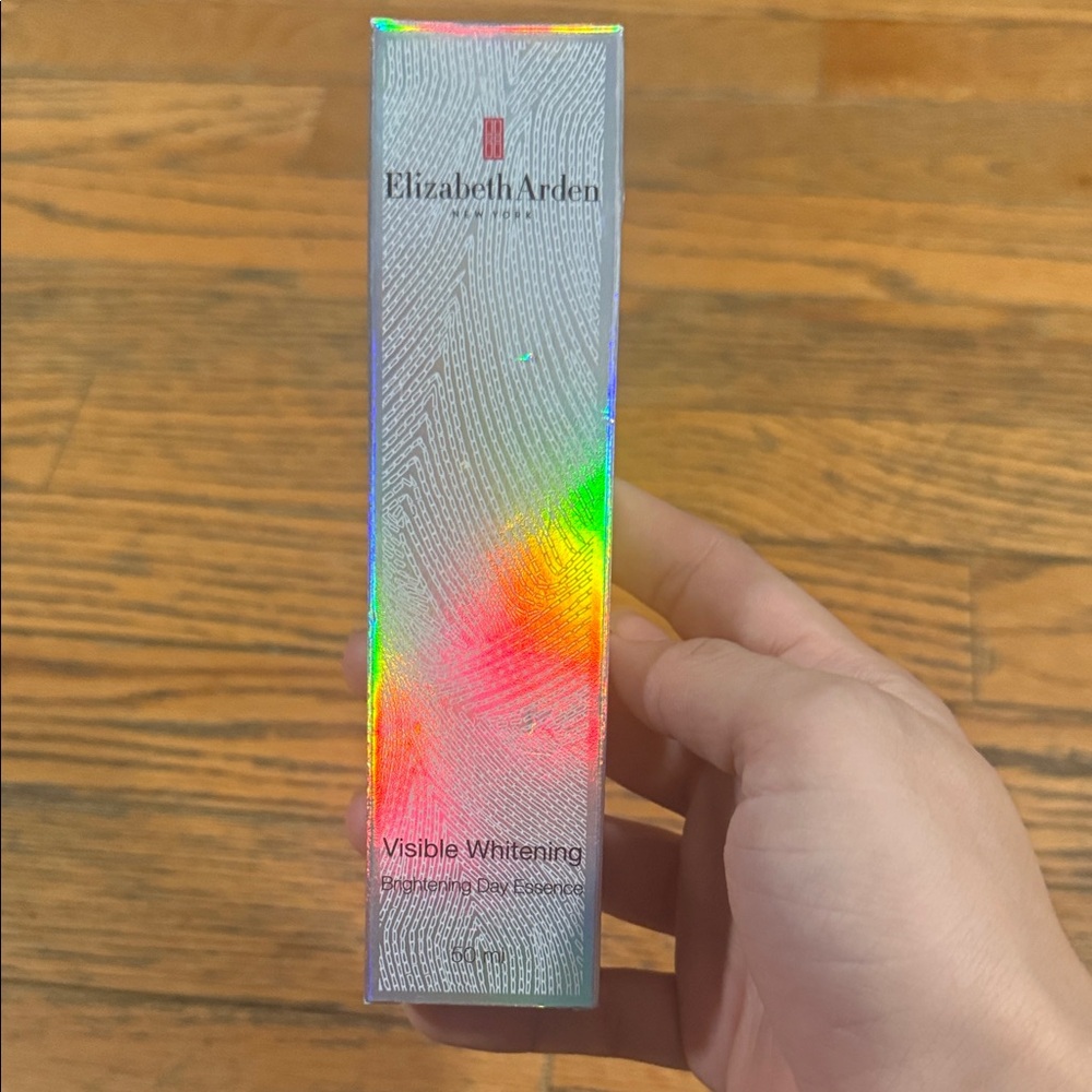 Elizabeth Arden- Whitening Essence